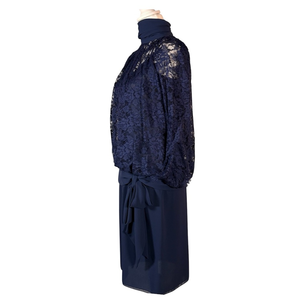Vintage Navy Lace Cocktail Dress Women’s 4 Blue Batwing Drop Waist Chic Elegant - Picture 2 of 11